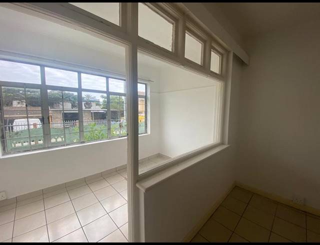 1 BEDROOM PROPERTY TO RENT IN GLENWOOD